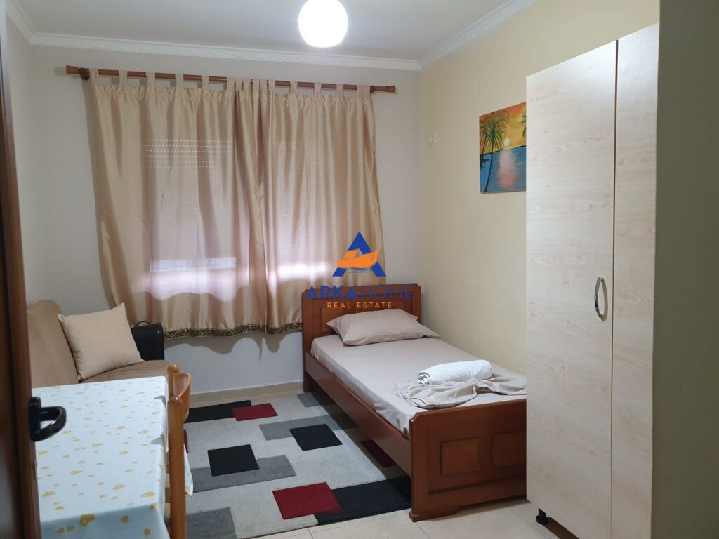 SHITET APARTAMENT 2+1 "TE RRUGA E DURRESIT" 180.000 EURO
