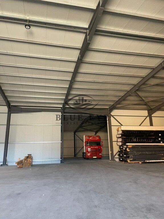 Warehouse for rent near the Royal roundabout, Kenetë