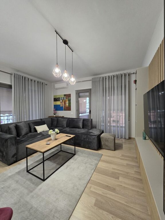 Apartament 2+1 me qira Kompleksi Delijorgji