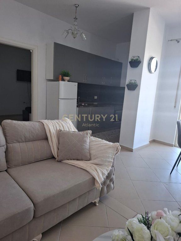 FOR RENT APARTMENT 1+1 ILIRIA BEACH (500 THOUSAND LEKE)!
