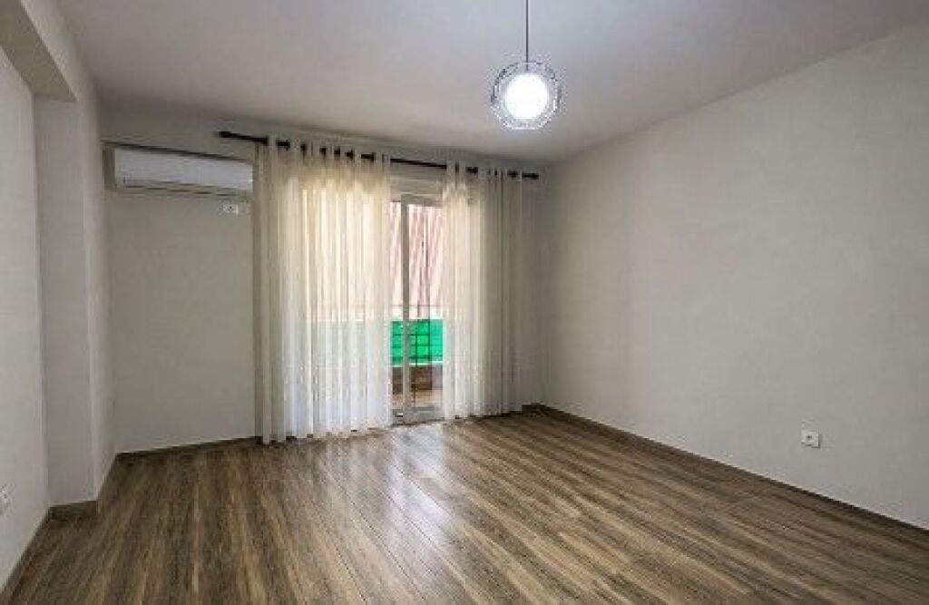 📌Shitet Apartament 2+1+2 – Pranë Basic, Fresk