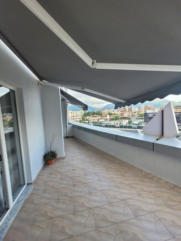 IN VENDITA 1+1 BAR ARTISTI, ASTIR /120.000 EURO