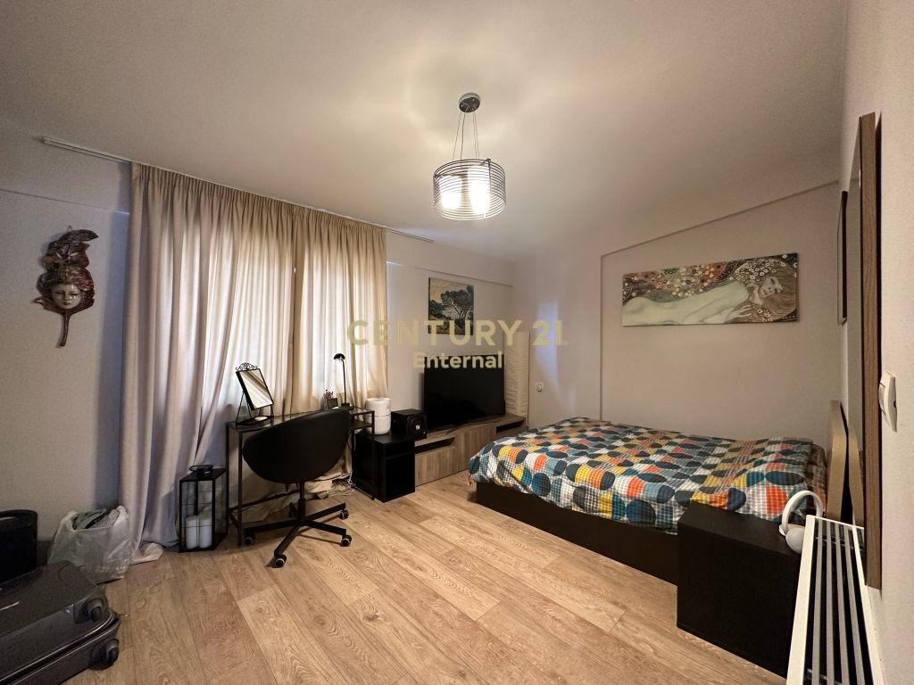 DUPLEX 3+1 IN AFFITTO RESIDENZA KODRA E DIELLIT 1 1.400 € /Mese
