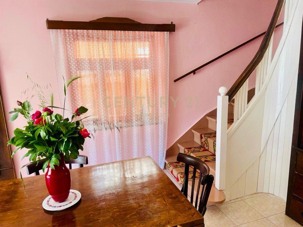 2-Storey Villa for Sale in Korçë!