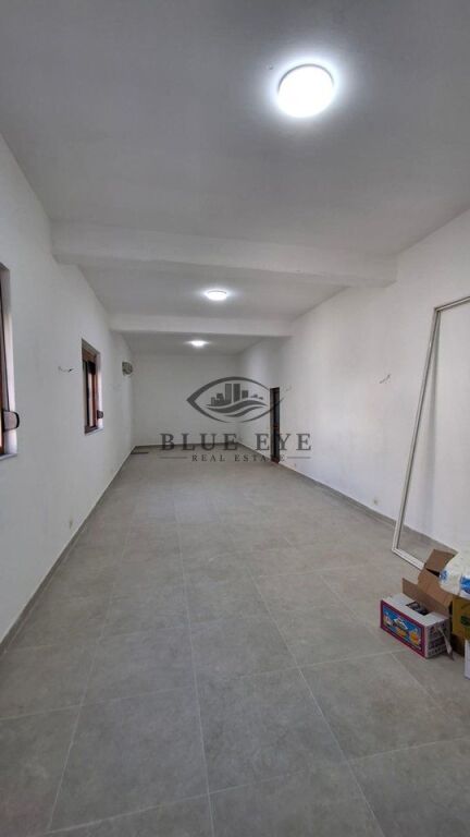 Business premises for rent