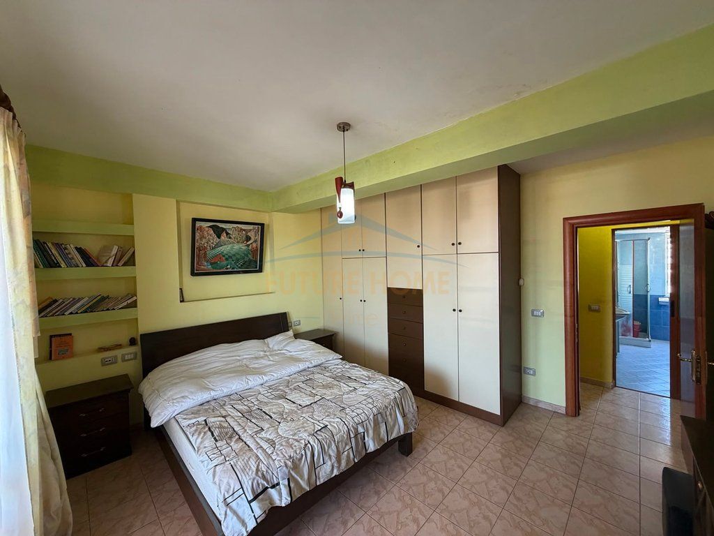 For sale, Duplex 4+1+2, Selite, Tirana.