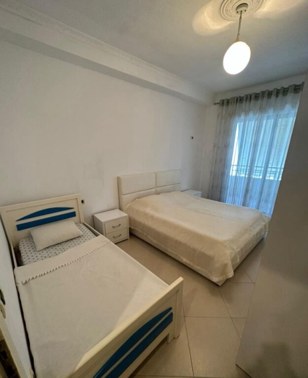Appartamento 1+1 in affitto, Astir vicino al Bar Oslo  450 Mila Lek