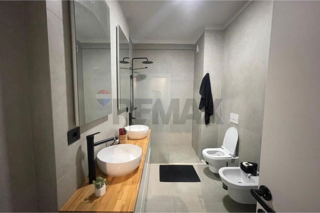 APARTAMENT 2+1+PARKIM PER QERA TE KODRA DIELLIT