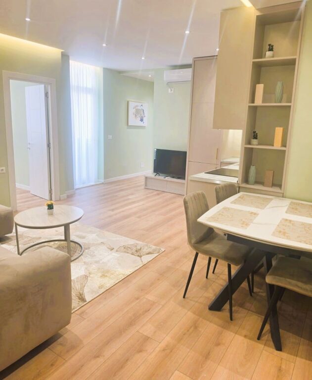 🏡✨ Shitet Apartament 2+1 në Myslym Shyri, Tiranë ✨🏡