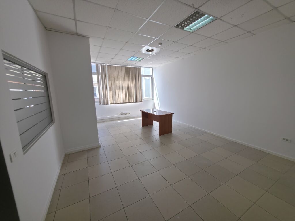 UFFICIO IN AFFITTO 500 m² A BLLOK – OPEN SPACE | PIANO 2 | IMMOBILE SERIO
