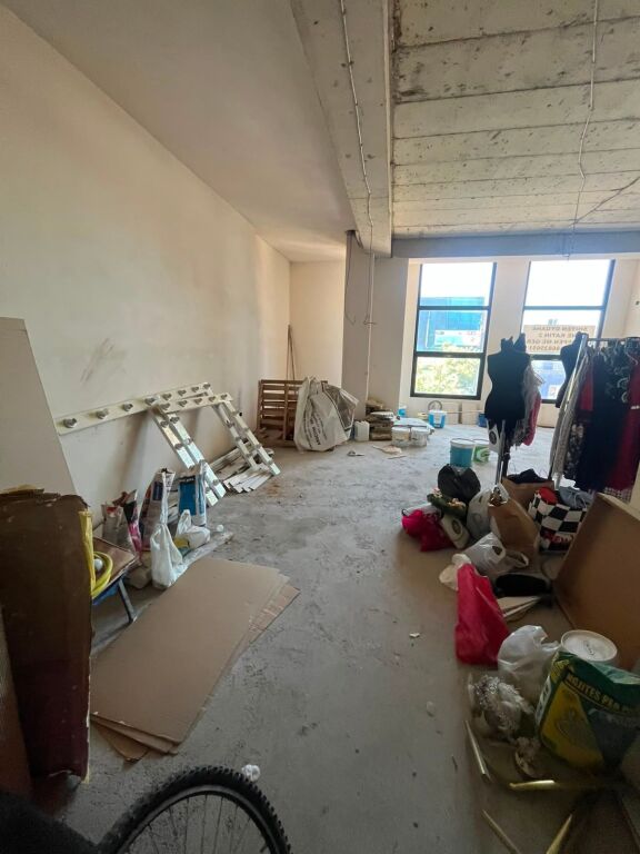 📍Jepet Ambient Biznesi me Qera në Qendër ne Kamez, 400 MIJE LEKE