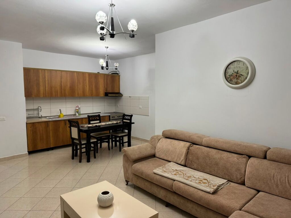 Rent | Apartament 3 + 1 | Bar Oslo | 500 €/month