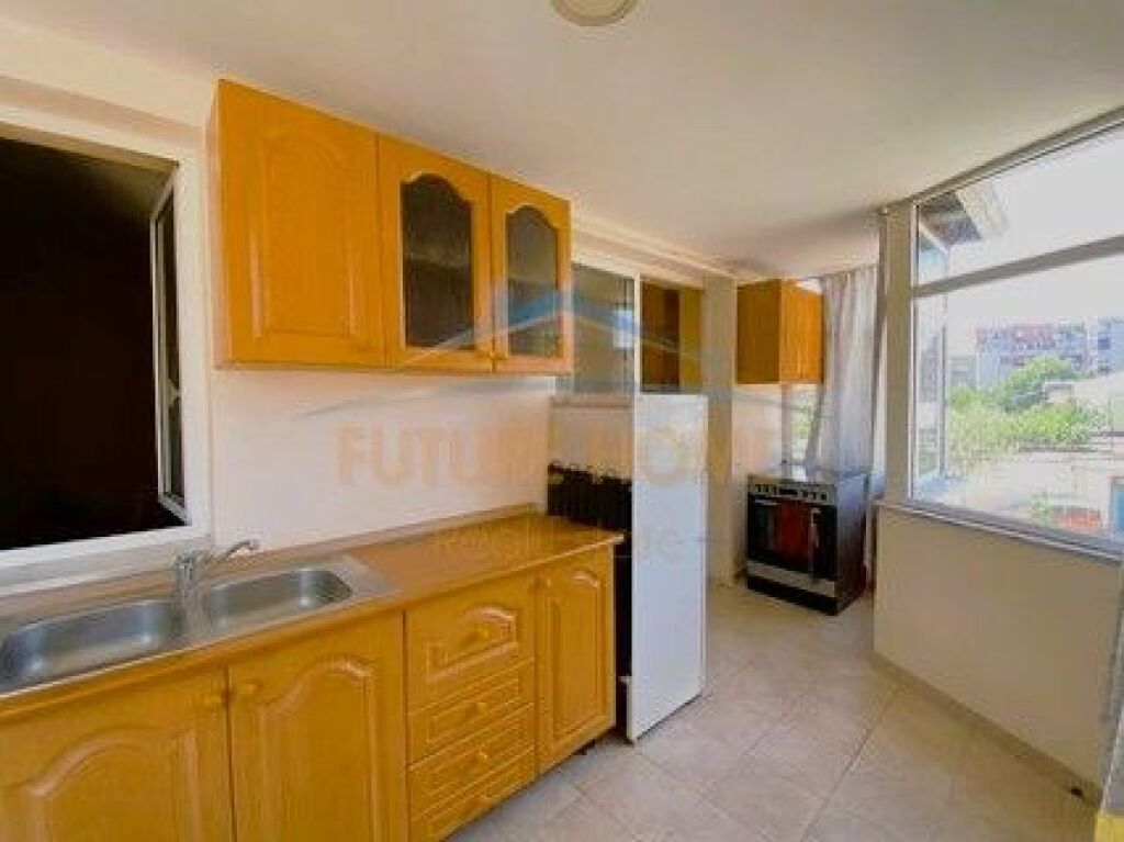 apartament 2+1 per shitje tek Rruga e Elbasanit, prane Shkolles Mihal Grameno.