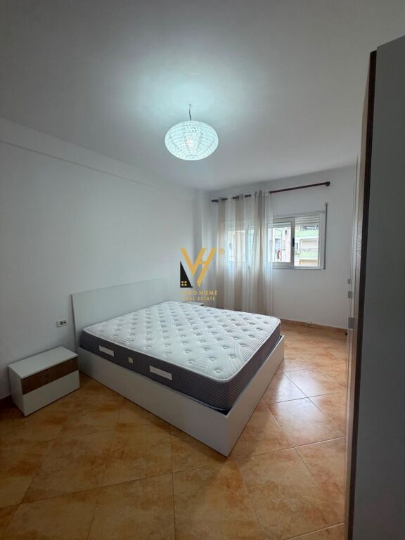 AFFITTASI APPARTAMENTO 2+1+2+BLK A DON BOSKO 800 EURO