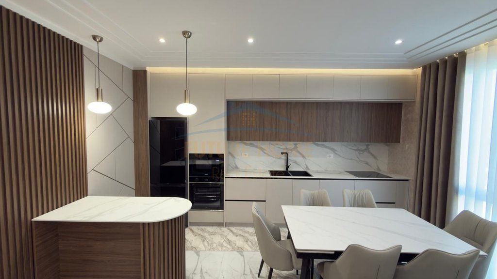 Qera, Apartament 2+ 1+ 2 + Post Parkimi , Jordan Misja , Tirane .