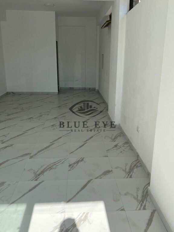BUSINESS PREMISES FOR RENT