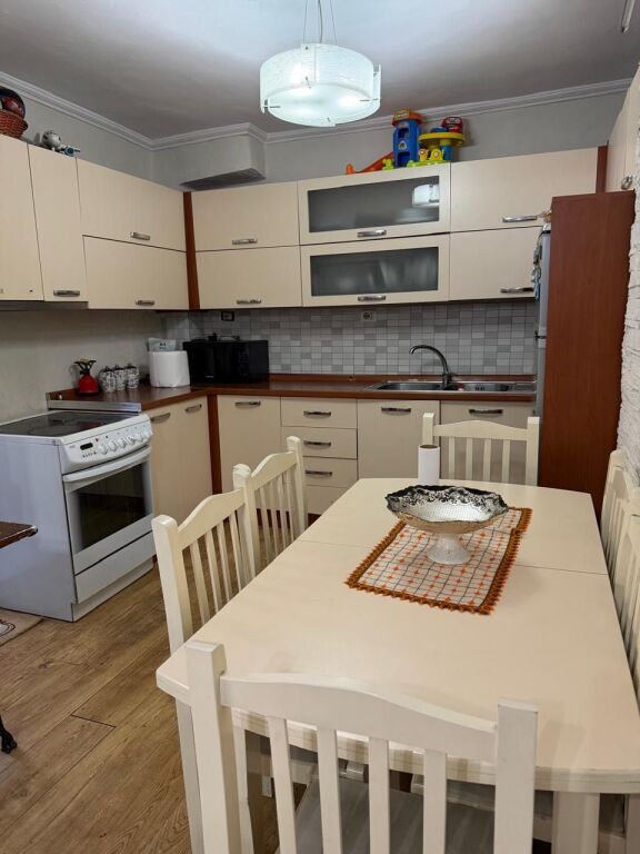 Apartment 1+1 for rent United School !