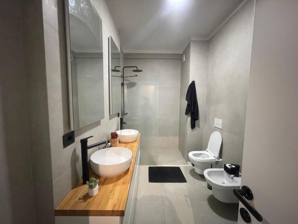 Apartment 2+1+parking space for rent Kodra e Diellit