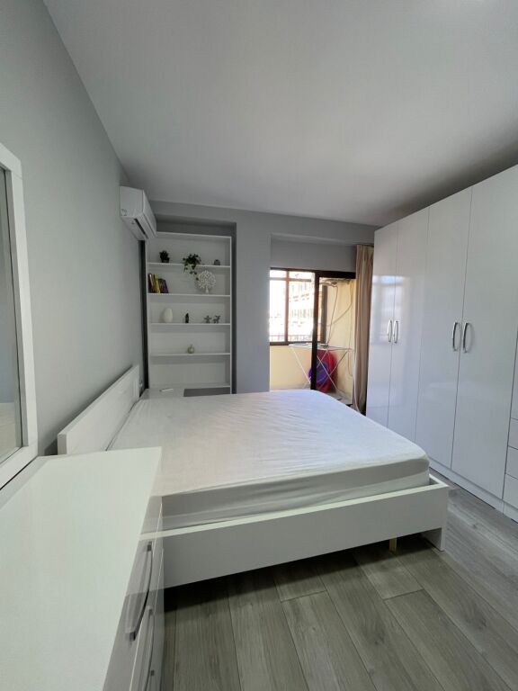 🏡 Jepet me Qira Apartament 2+1 – 21 Dhjetori