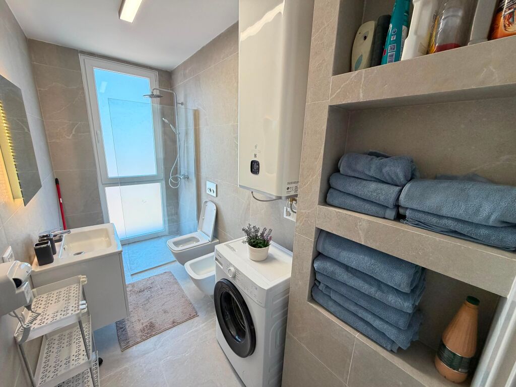 Apartment 1+1 for rent  📍 Address: Train Station, Jordan Misja Street, Tirana 🏢 Floor: 5 🛋️ Furnished and never lived in before 💰 Price: 60,000 lek/month