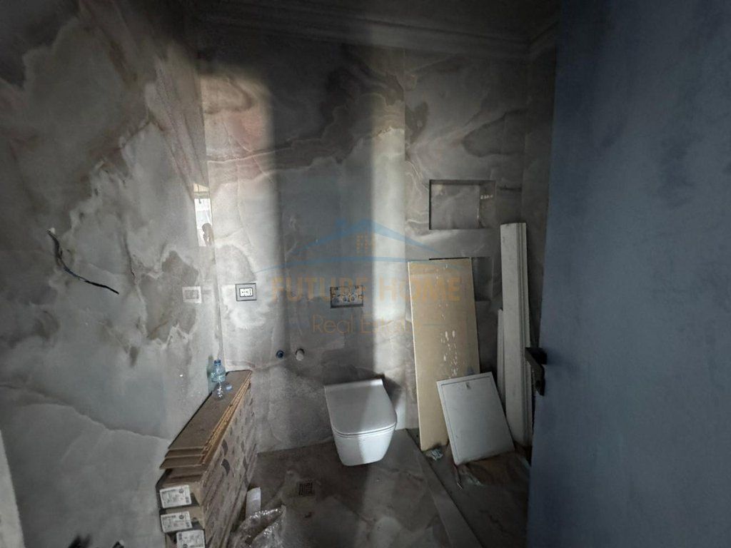 apartament ne shitje