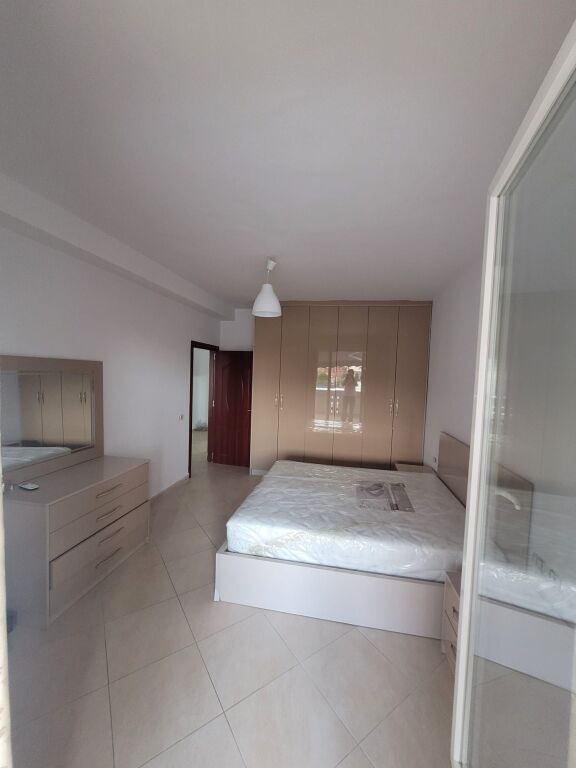 IN VENDITA 1+1 BAR ARTISTI, ASTIR /120.000 EURO