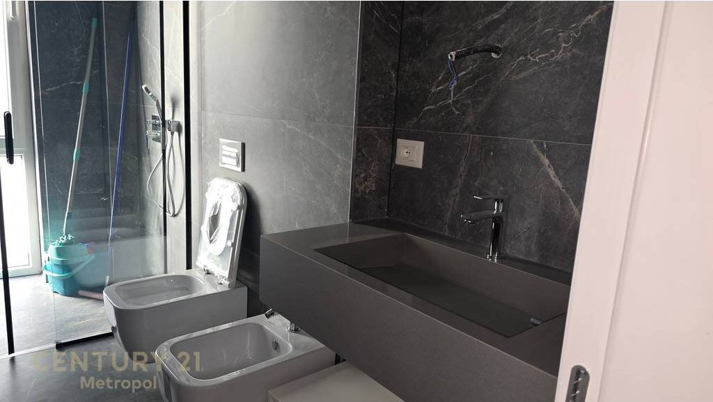 Villa in affitto in una residenza privata, vicino al lago prosciugato!