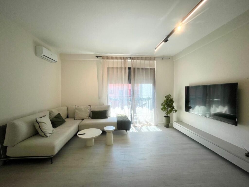 2+1 apartment for rent in Kodra Diellit