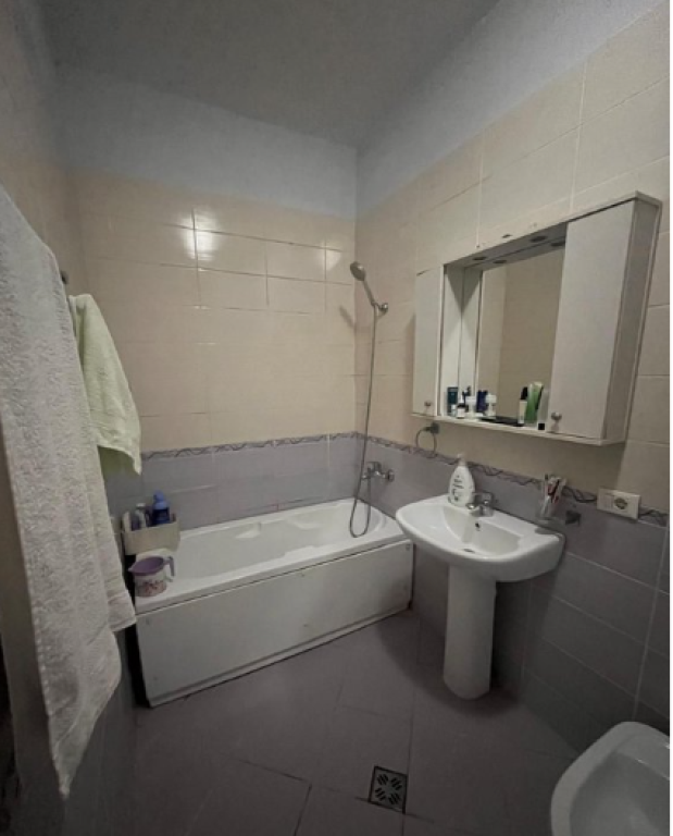 Apartment 2+1 for sale at the Paris Commune
