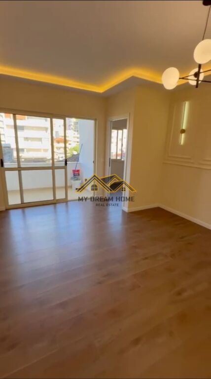 VENDESI APPARTAMENTO 2+1+2 NEL QUARTIERE 6 DURRES !!!