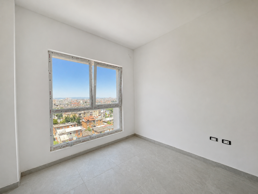 Shitet Apartament 2+1 me Sipërfaqe të Bollshme në Aura Complex, Tiranë