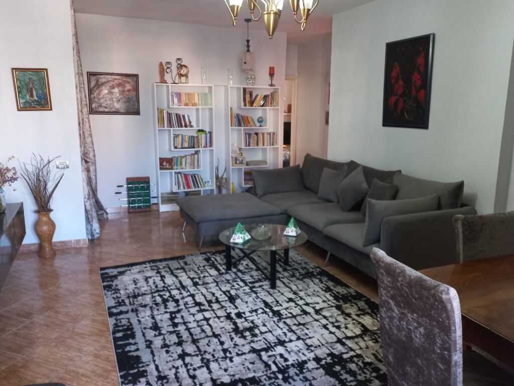 Appartamento in Affitto 2+1 - Di fronte all'Università Zoja e Këshillit të Mirë