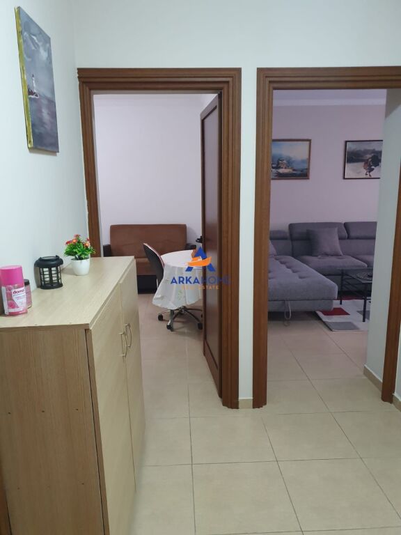 SHITET APARTAMENT 2+1 "TE RRUGA E DURRESIT" 180.000 EURO