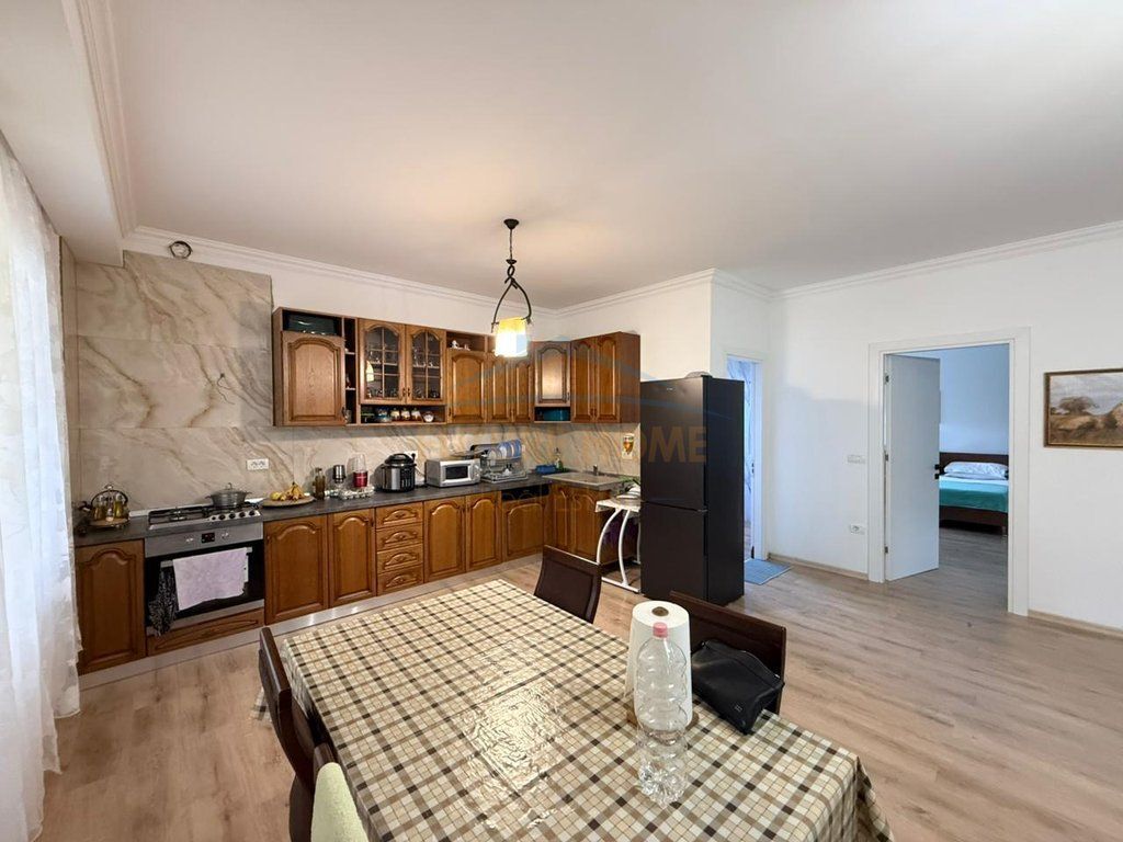 For sale, Apartment 2+1+2, Lake.