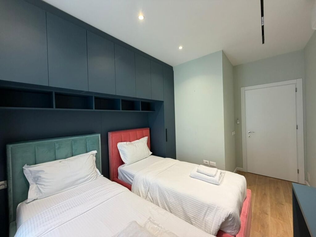 Apartment 2+1+Parking for rent at the Olympic Complex.