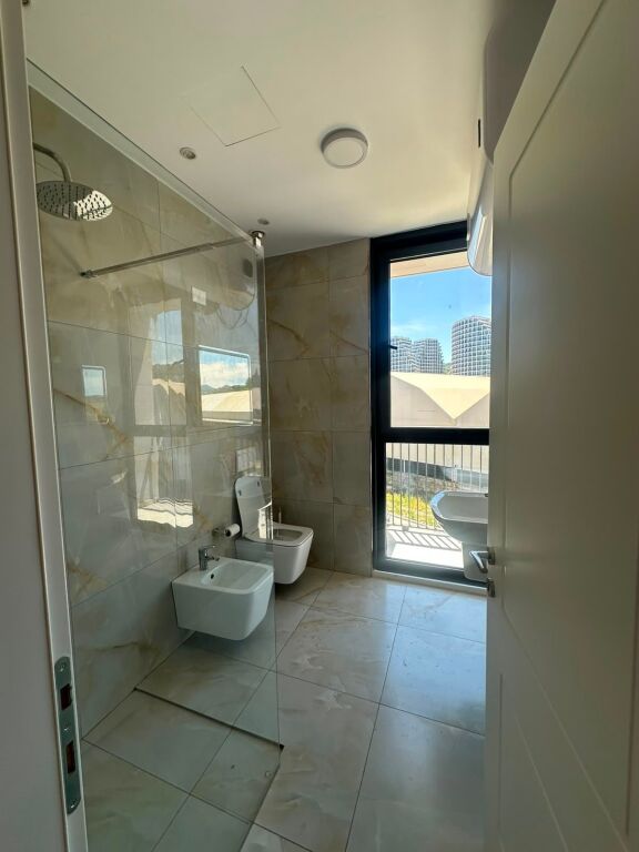 APARTMENT 2+1 + PARKING FOR RENT AT LAKEVIEW RESIDENCE