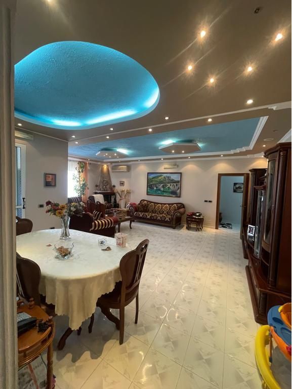 Shitet, Apartament 2+1+2, Irfan Tomini, Tiranë
