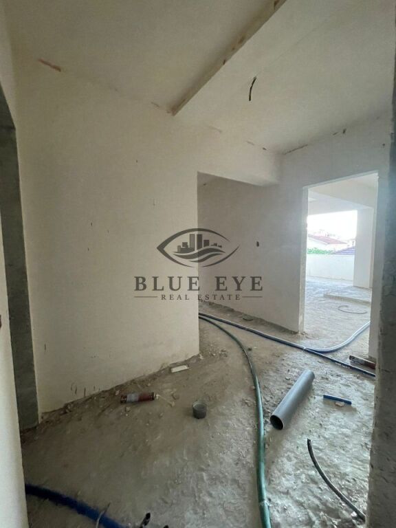 Apartment 2+1+2 For Sale in Stadiumi, Durrës