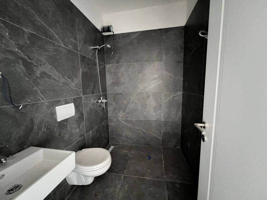 Rent, Apartment 2+1+2 New Boulevard
