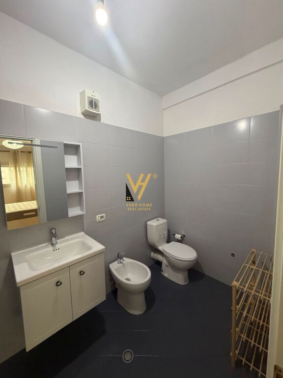 AFFITTASI APPARTAMENTO 2+1+2+BLK A DON BOSKO 800 EURO