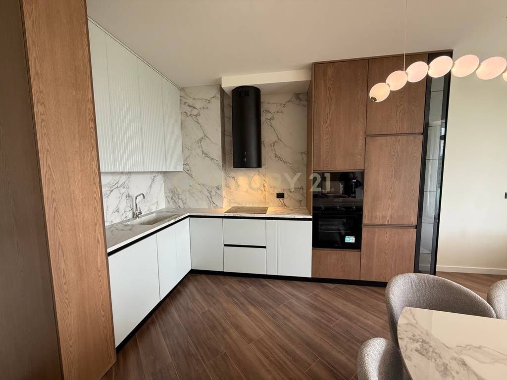 KOPSHTI BOTANIK, APARTAMENT 2+1+2 PER QIRA