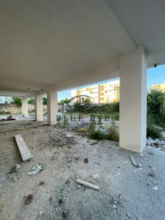 Apartment 2+1+2 For Sale in Stadiumi, Durrës