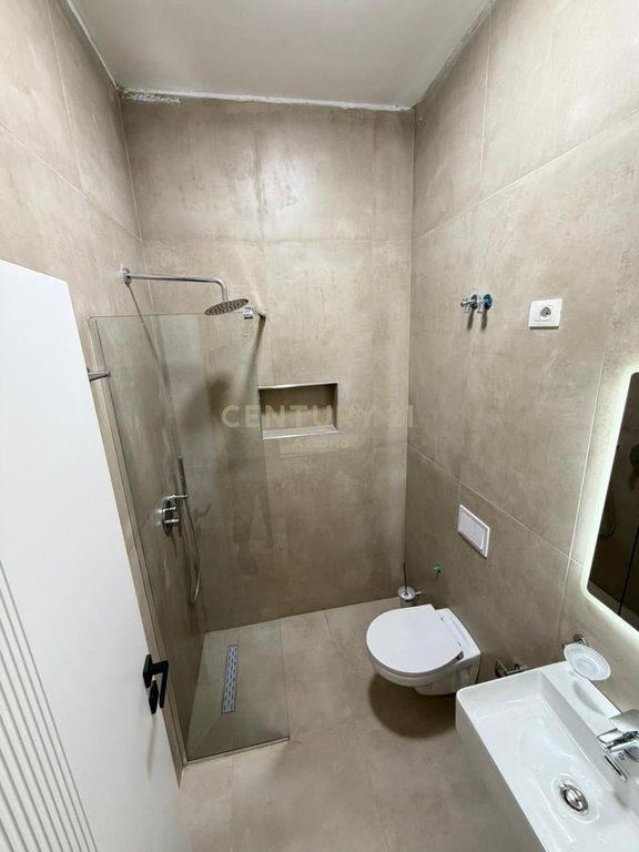 Affittasi un appartamento moderno 2+1, appena arredato 650 € /Mese