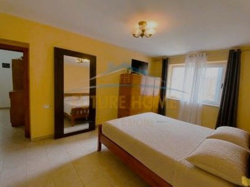 apartament 2+1 per shitje tek Rruga e Elbasanit, prane Shkolles Mihal Grameno.