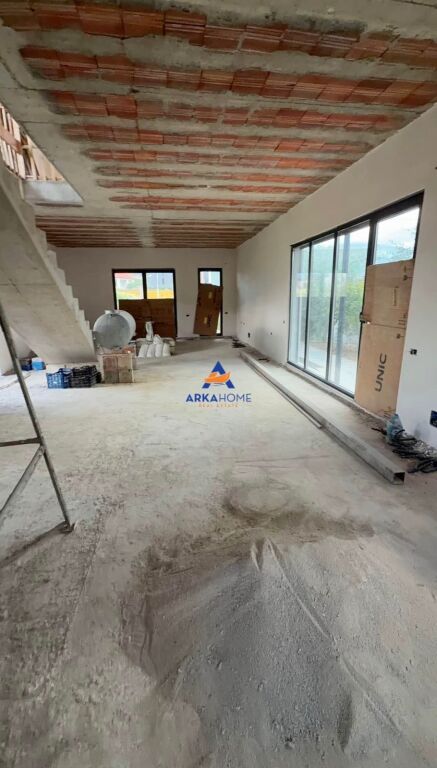 VILLA SU DUE PIANI IN AFFITTO "VICINO A TEG" PREZZO SECONDO RICHIESTA