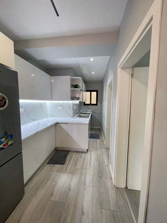 🏡 Jepet me Qira Apartament 2+1 – 21 Dhjetori