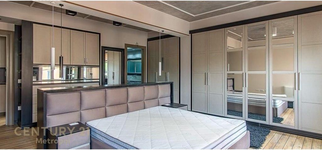 Appartamento di lusso 2+1+2 con 2 balconi in affitto – Myslym Shyri, Tirana 1.950 € /Mese