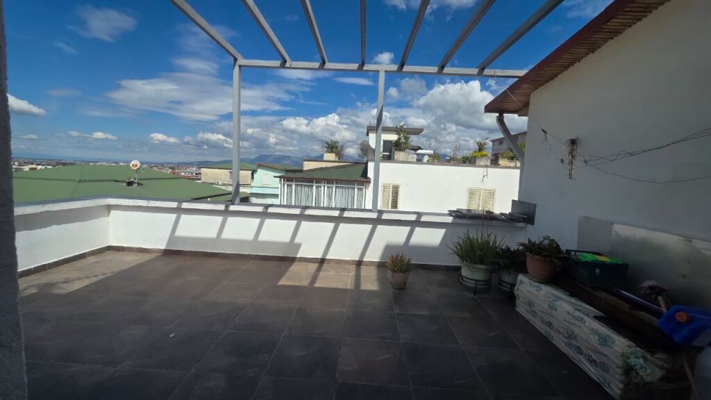 Apartment 1+1 plus veranda for rent, Kodra e Diellit