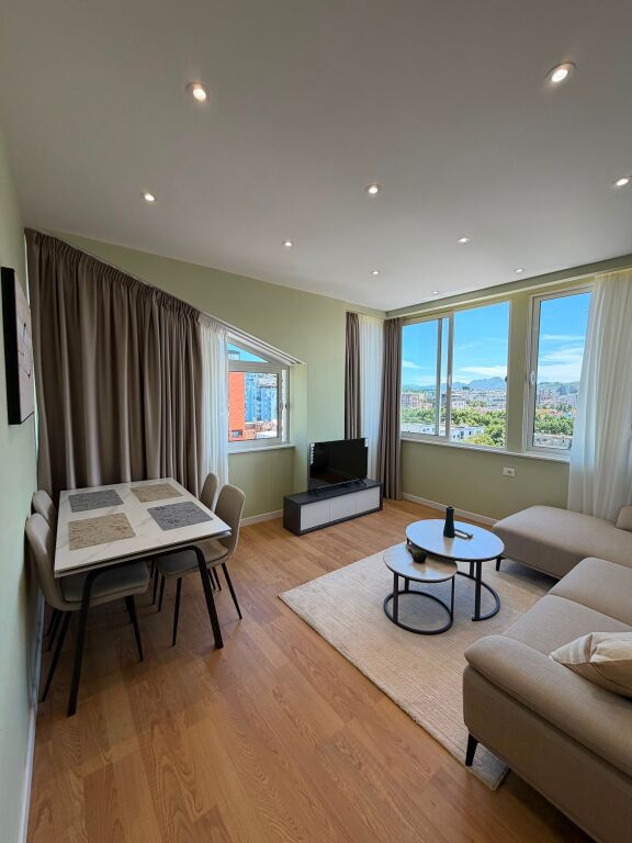 Shitet apartament 2+1 Myslym Shyri