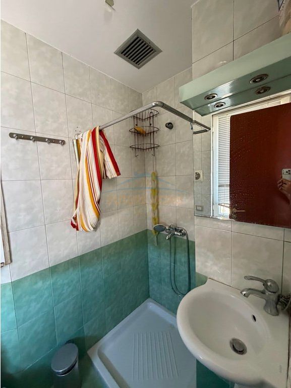 For sale, Duplex 4+1+2, Selite, Tirana.